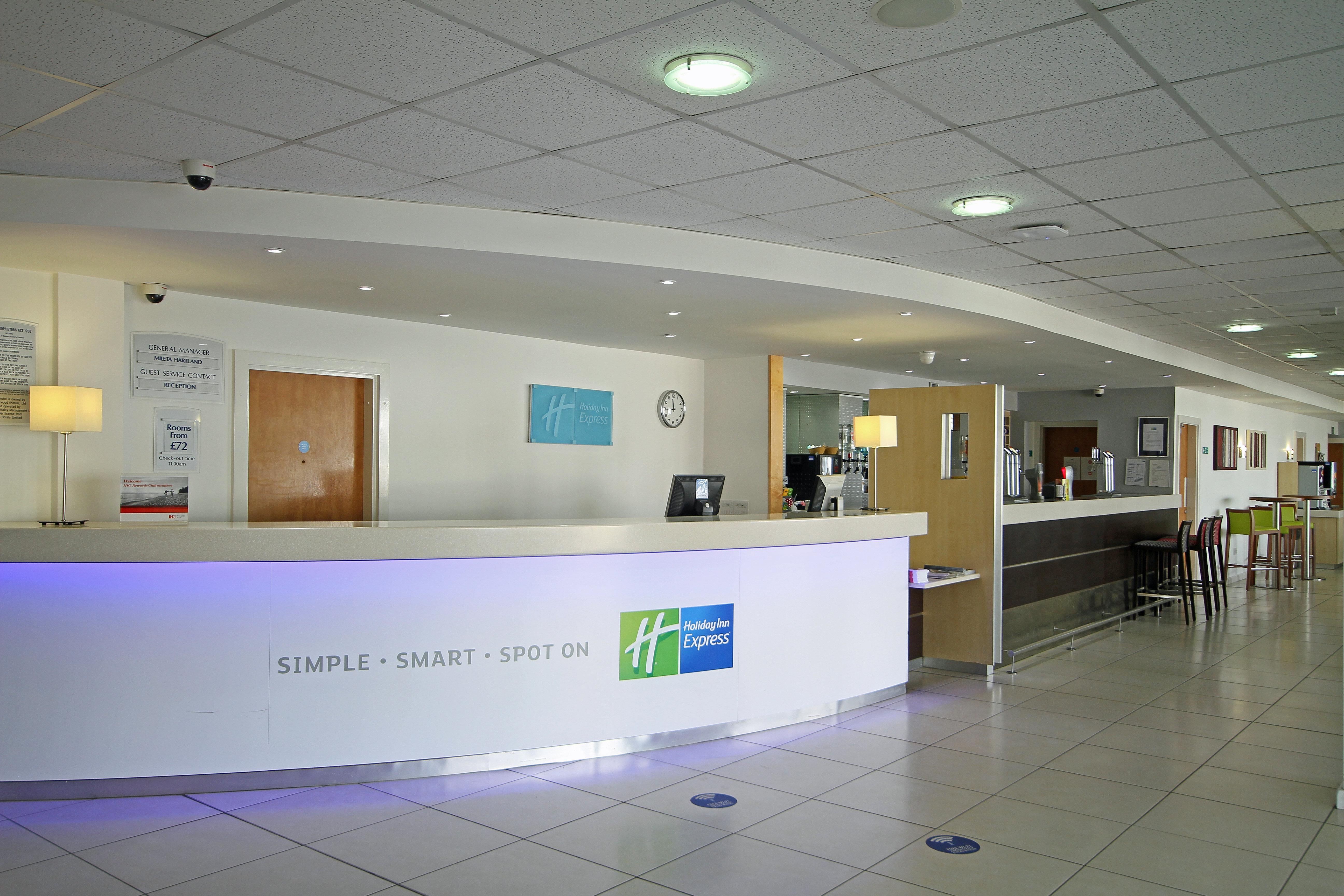 Express By Ihg Hotel