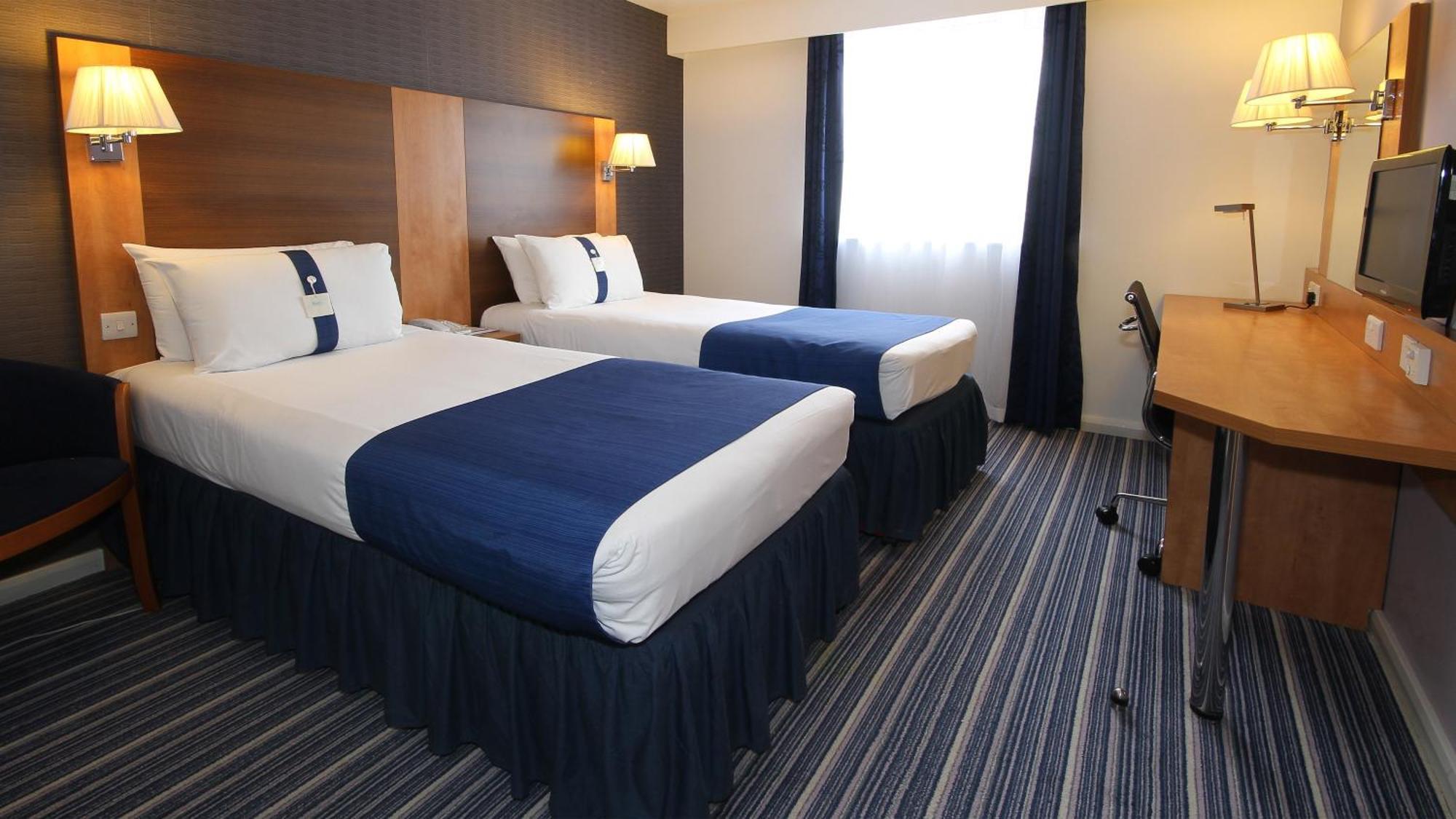 Express By Ihg Hotel