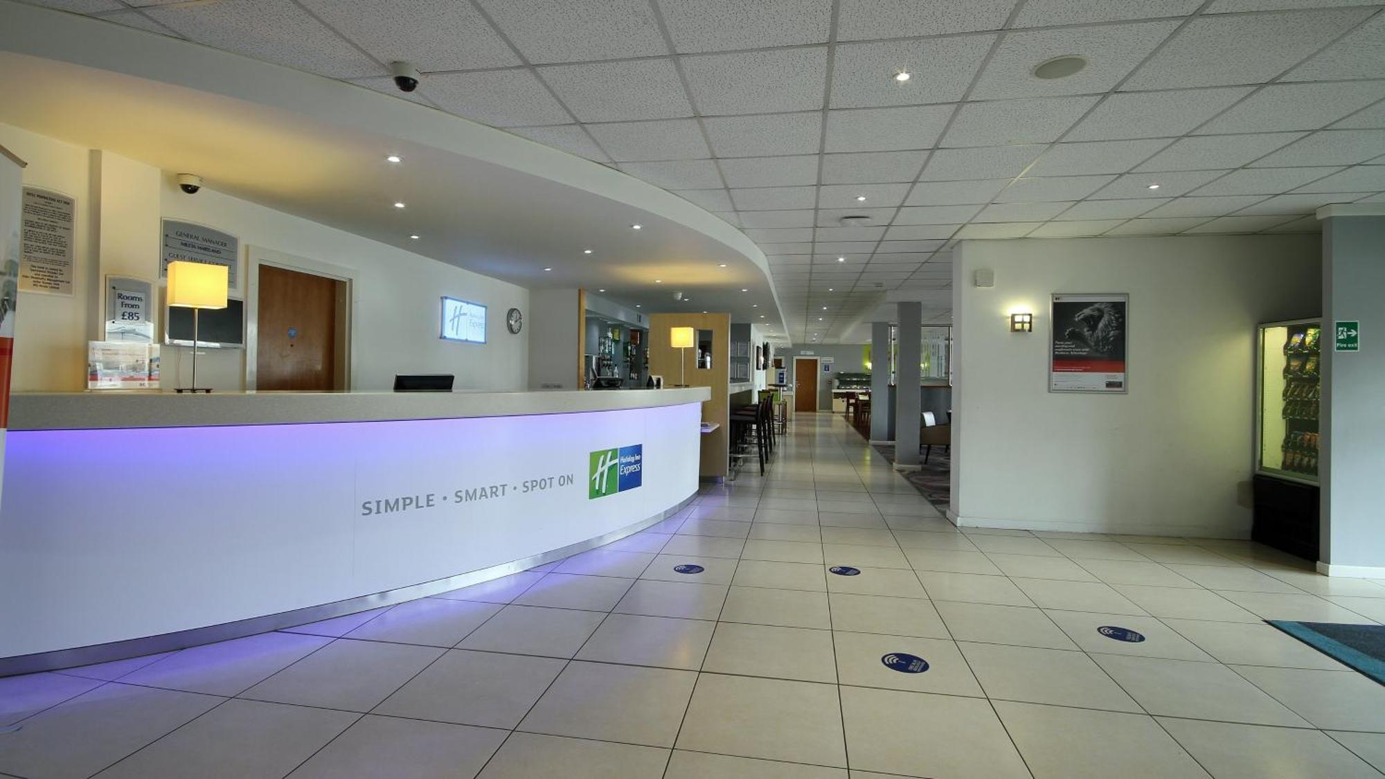 Express By Ihg Hotel