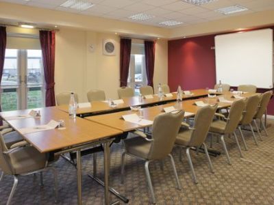 Express By Ihg Hotel