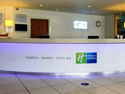 Express By Ihg Hotel